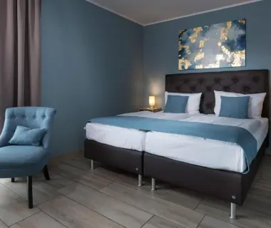 GLEUEL INN HOTEL - Serviced Apartments