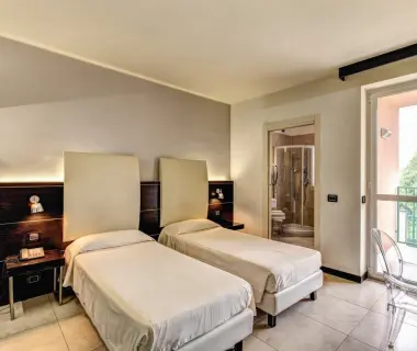 HOTEL HMR RHO Milano