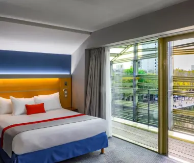 Holiday Inn Express Paris-Canal De La Villette by IHG