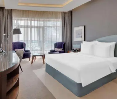 Radisson Blu Hotel, Dubai Waterfront