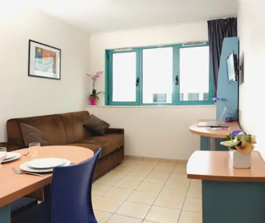 Sejours & Affaires Serris Rive Gauche