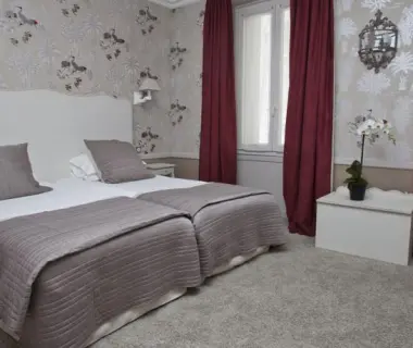 Hotel Louvre Montana