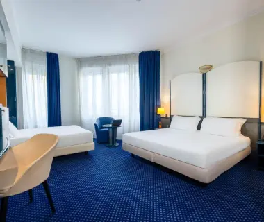 IH Hotels Milano Ambasciatori