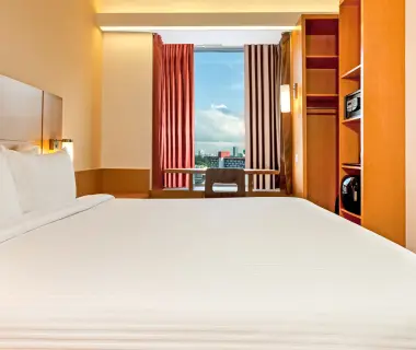 ibis Singapore on Bencoolen