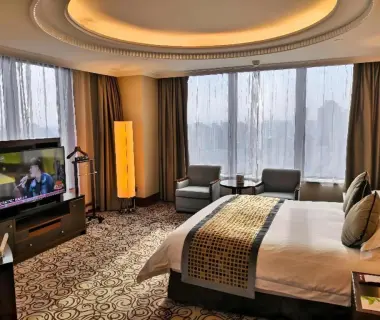 Grand Soluxe Zhongyou Hotel