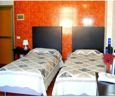 Hotel Adonis Capital