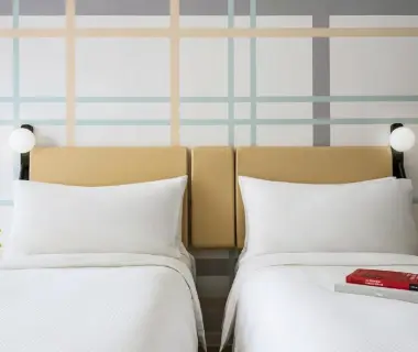 Ying'nFlo, Wesley Admiralty, Hong Kong