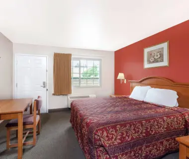 Days Inn Anaheim Maingate