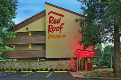 Red Roof Inn Plus Atlanta - Buckhead