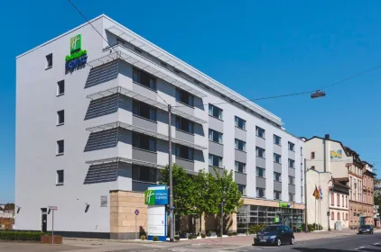 Holiday Inn Express Frankfurt Messe by IHG