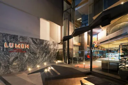 Lumen Bangkok Udomsuk Station