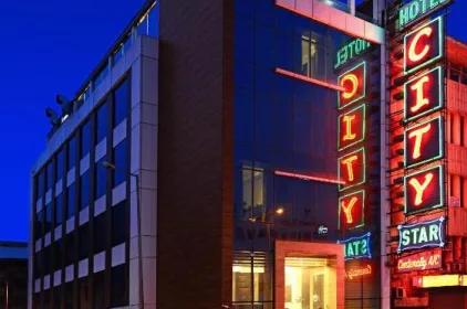 Hotel City Star at City Centre with Free Airport Pickup