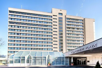 Crowne Plaza Frankfurt Congress Hotel, an IHG Hotel