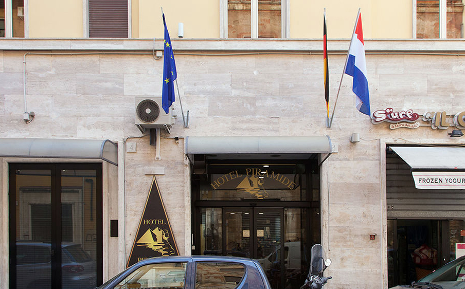 Pyramid Hotel Rome Hotel Pyramid 2☆ | Rome, Italy | TradeFairTrips